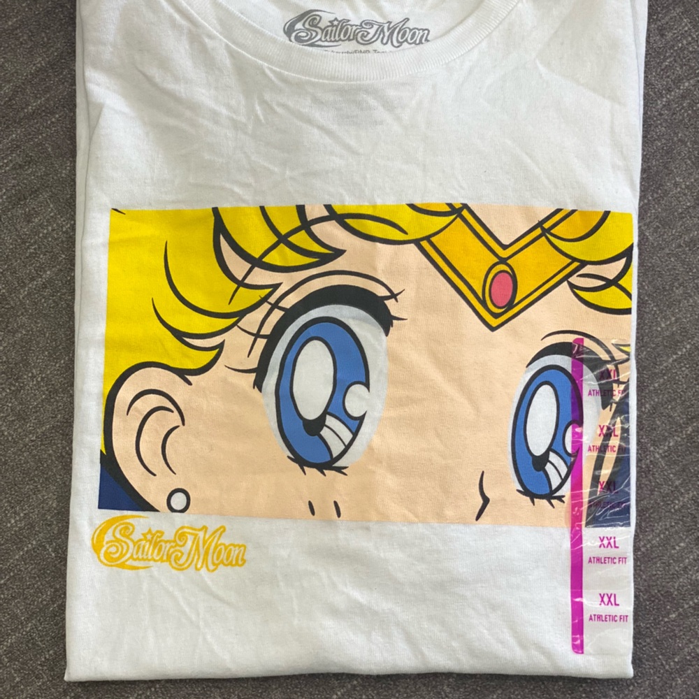 Sailor Moon Tshirt 2XL NEW